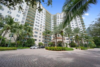 Turnberry Village South